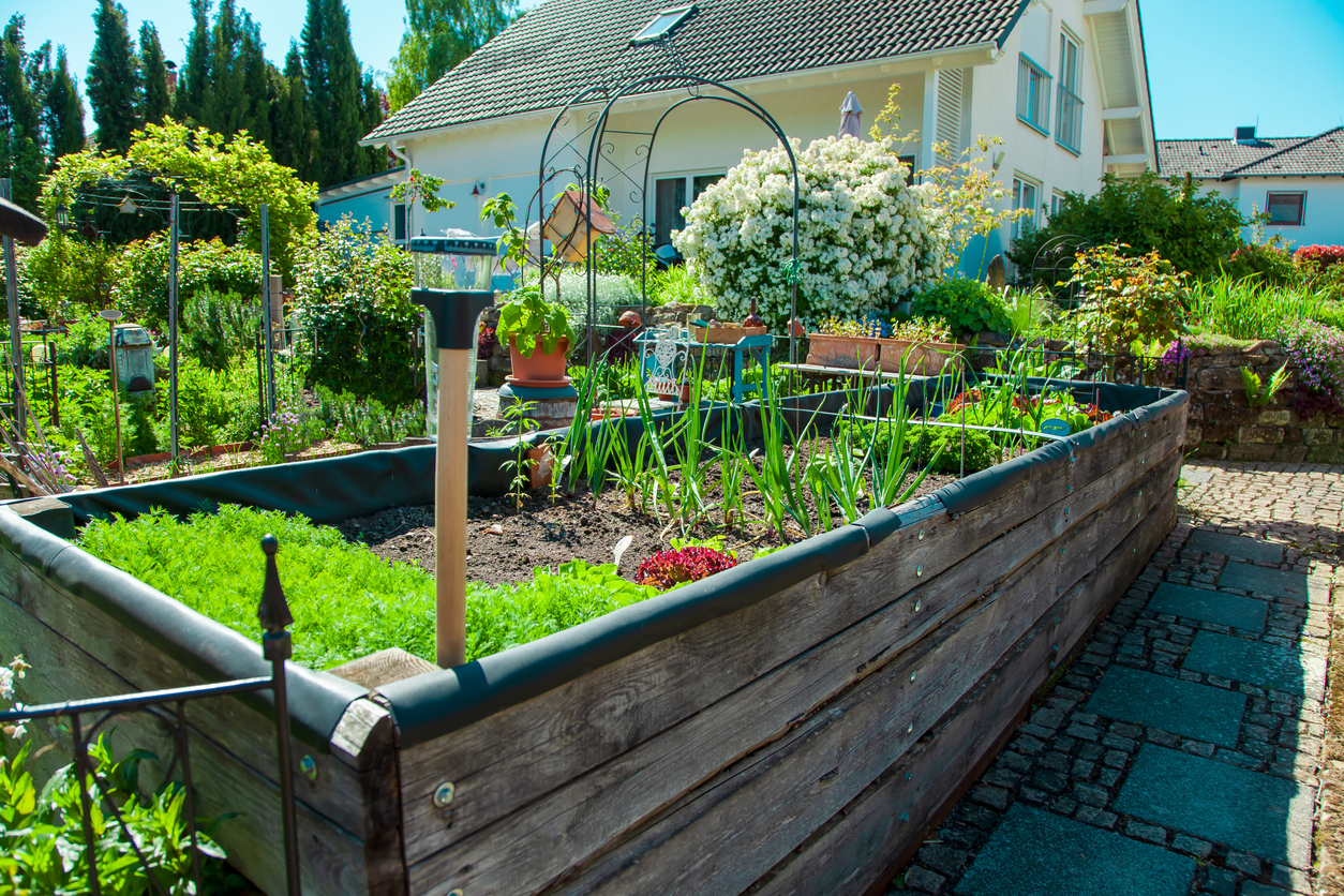 Hochbeet im Garten selber anlegen Hochbeet im Garten selber anlegen